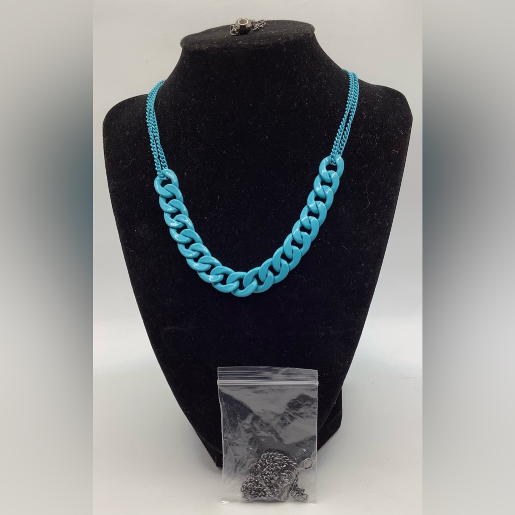 The Alexa Necklace